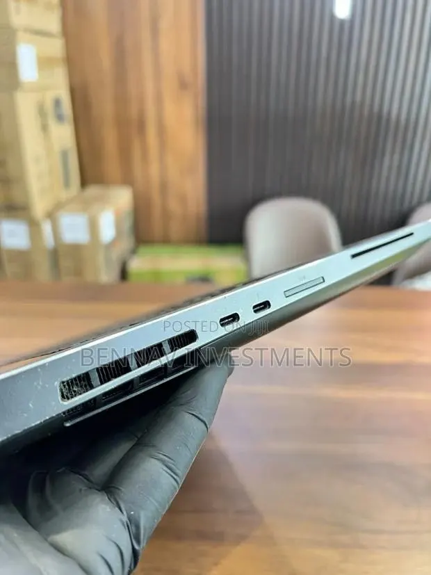 Laptop Dell Precision 7530 32GB Intel Core i7 HDD+SSD 512GB · Photo 1