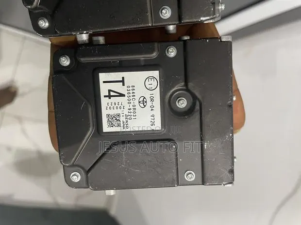 2019-23 TOYOTA RAV4 Front Windshield Lane Departure Camera 8646c-0r031 · Photo 1