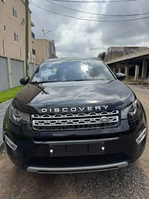 Land Rover Discovery Sport 2017 Black · Photo 1