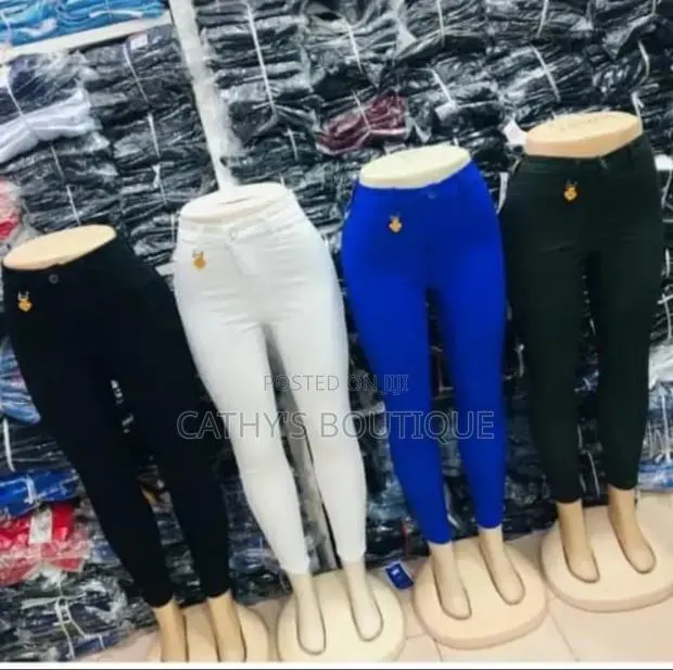 Trouser And Shorts For Ladies · Photo 1