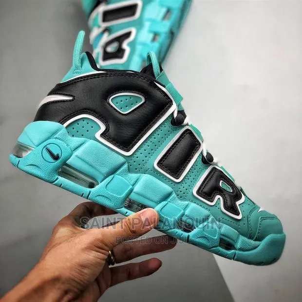 Nike Air UPTEMPO · Photo 1
