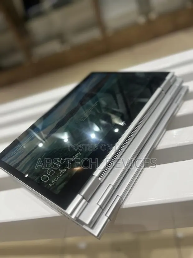 Laptop HP EliteBook X360 1030 G2 8GB Intel Core i5 SSD 256GB · Photo 1