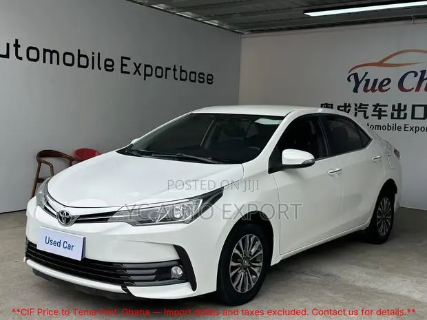 Toyota Corolla 2018 White · Photo 1