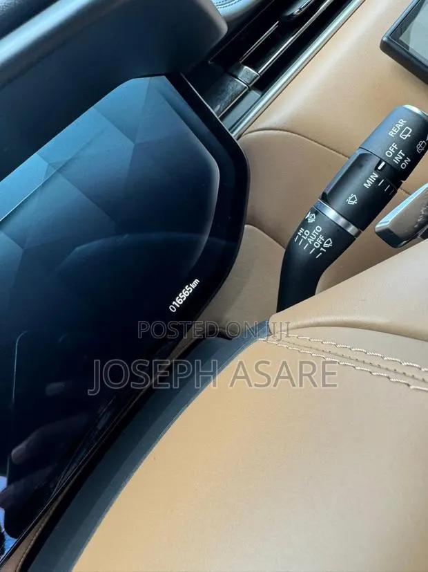 Land Rover Range Rover 2025 Black · Photo 1