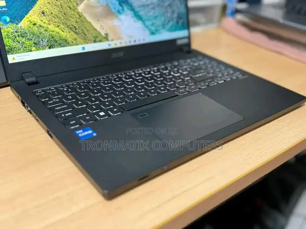 New Laptop Acer Aspire 1 8GB Intel Core i3 SSD 256GB · Photo 1