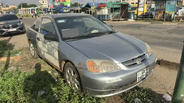 Honda Civic Coupe EX 2005 Silver · Photo 1