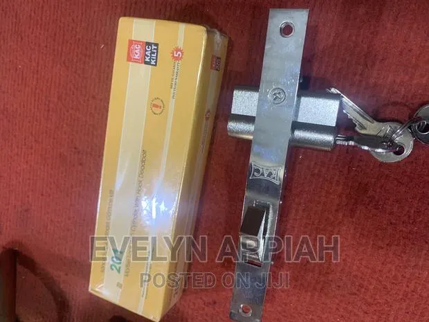 Kac Hook Lock · Photo 1