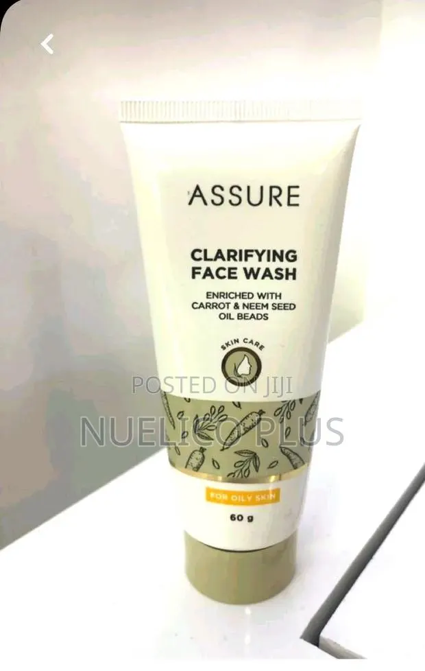 Assure Clarifying Face Wash · Photo 1
