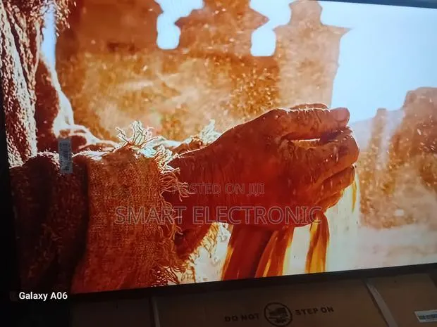 Samsung 43” Smart Led Tv – Smooth and Vibrant Viewing · Photo 1