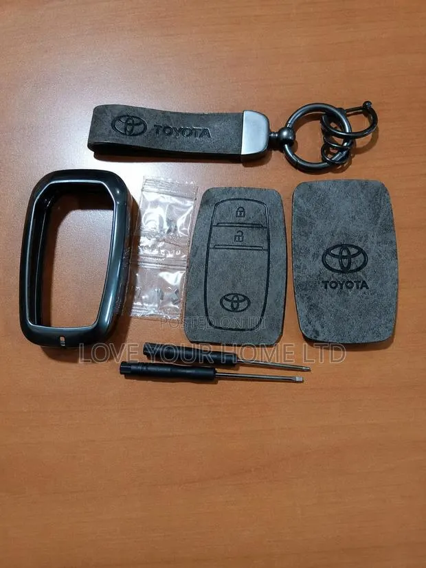 Smart Car Key Case Cover With Leather Keychain Screwdriver Kit · Photo 1