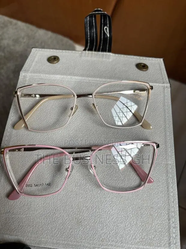 Pink and Creame Optical Frames for Ladies/ Women · Photo 1