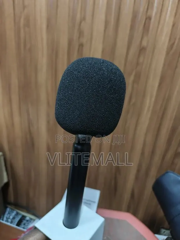 Microphone Holder · Photo 1