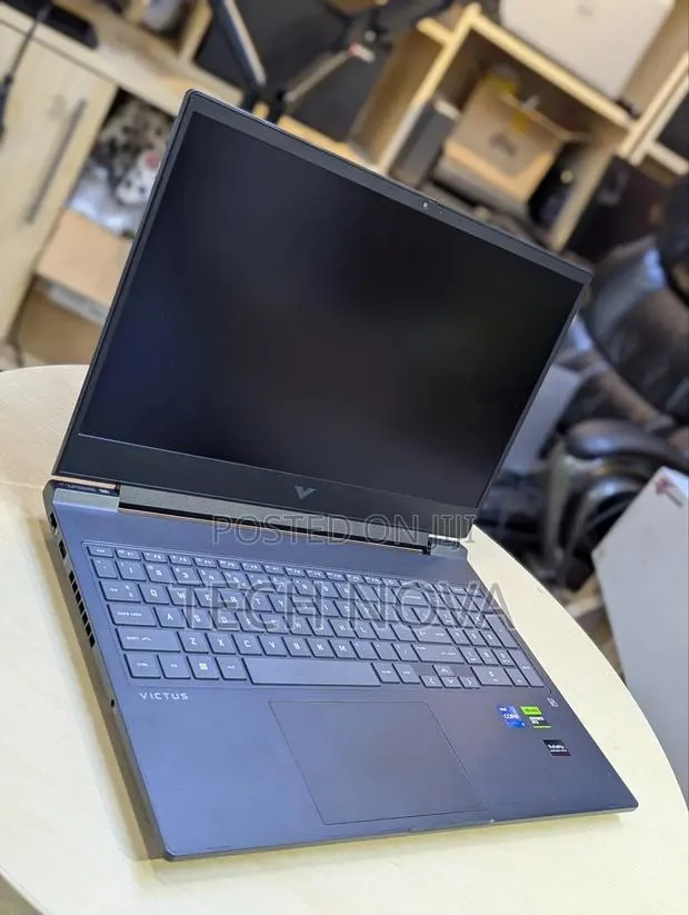 New Laptop HP Victus 16 16GB Intel Core i7 SSD 512GB · Photo 1