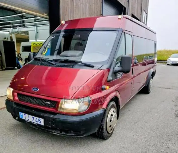 Ford Transit 2006 Red · Photo 1