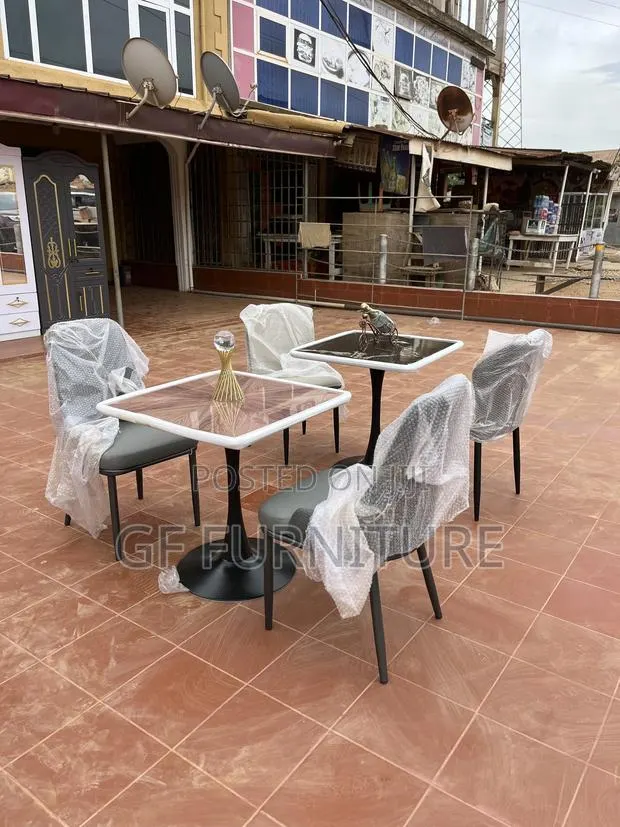 2 Chairs Dining Chair · Photo 1