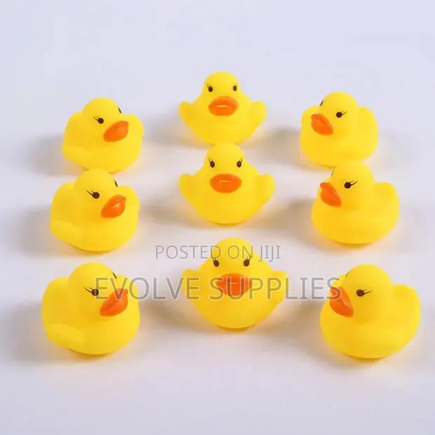 Duckling Prop for Drinks Garnish · Photo 1