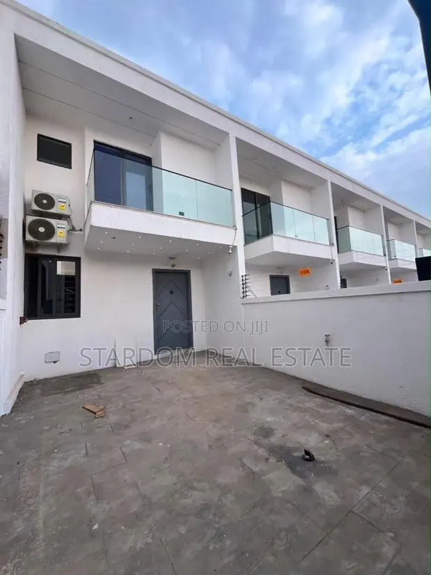 2bdrm Townhouse / Terrace in Ashaley Botwe, Nmai-Dzorn for rent · Photo 1