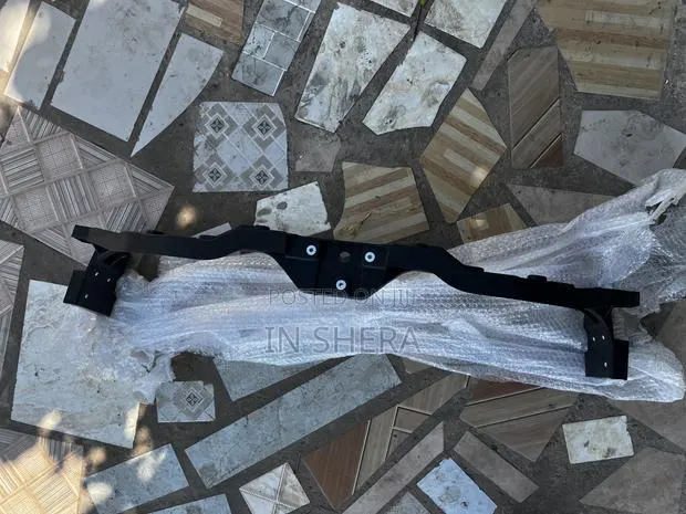 Mitsubishi Outlander Radiator Support 2022 2023 2024 2025 · Photo 1