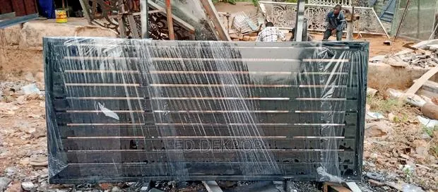W Kk Metal Wall Design · Photo 1