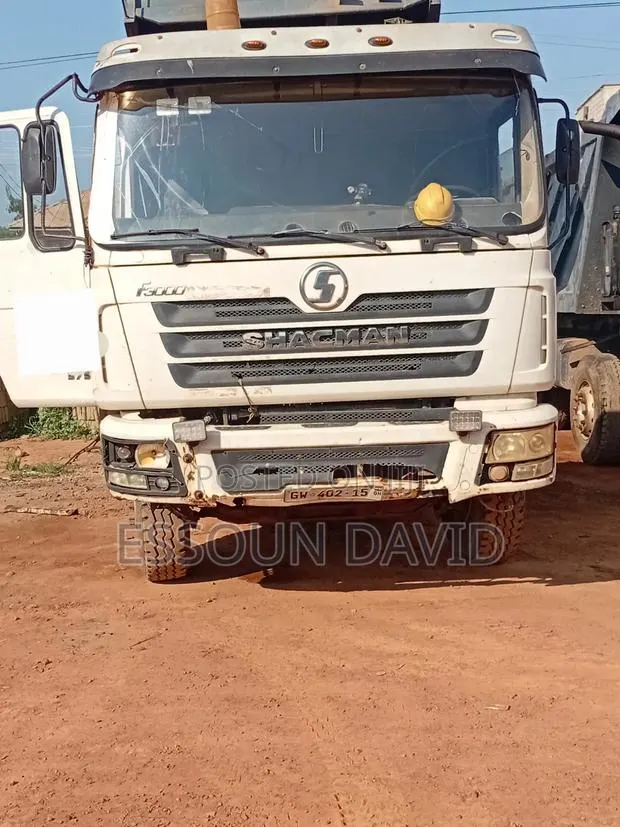 Emergency Cleaning but No Engine · Photo 1