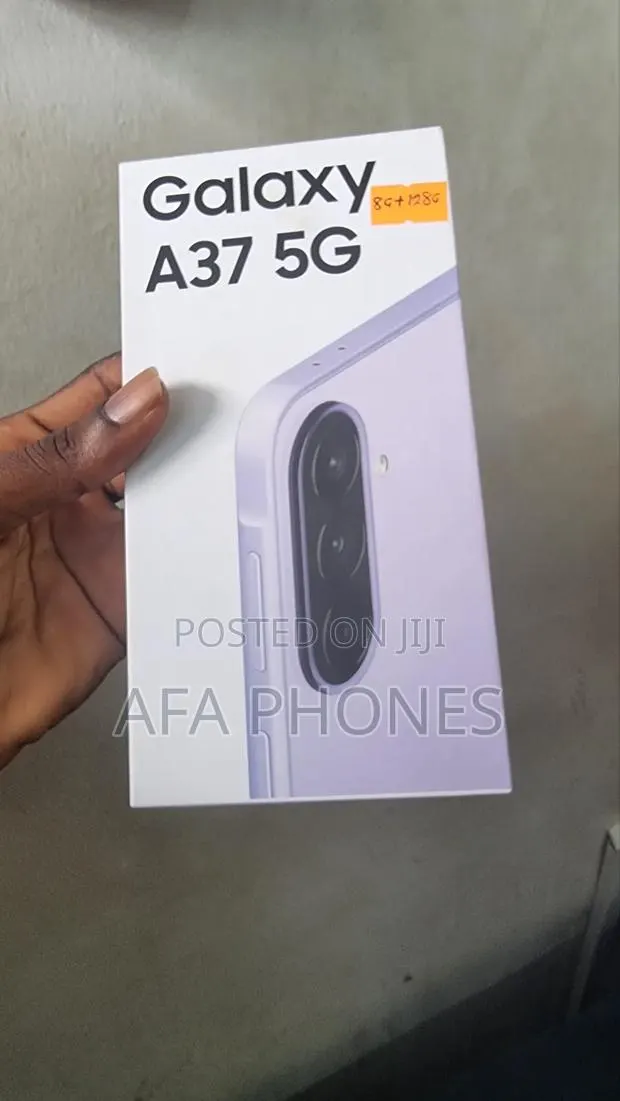 New Samsung Galaxy A37 256 GB Silver · Photo 1