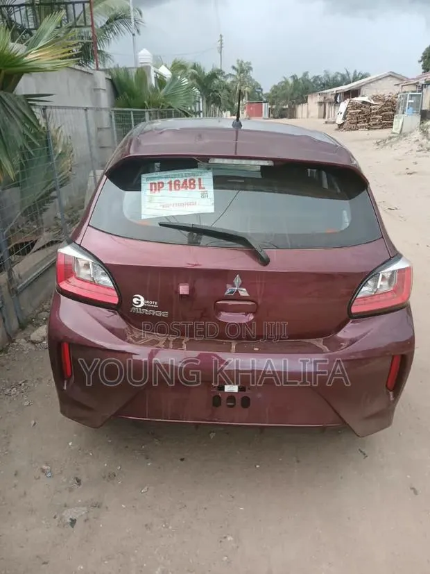 Mitsubishi Mirage 2023 Brown · Photo 1
