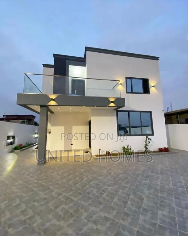 4bdrm House in Adenta for sale · Photo 1