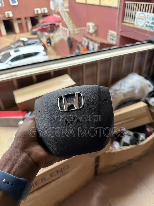 Honda Civic 2016 - 2021 Airbag Cover · Photo 1