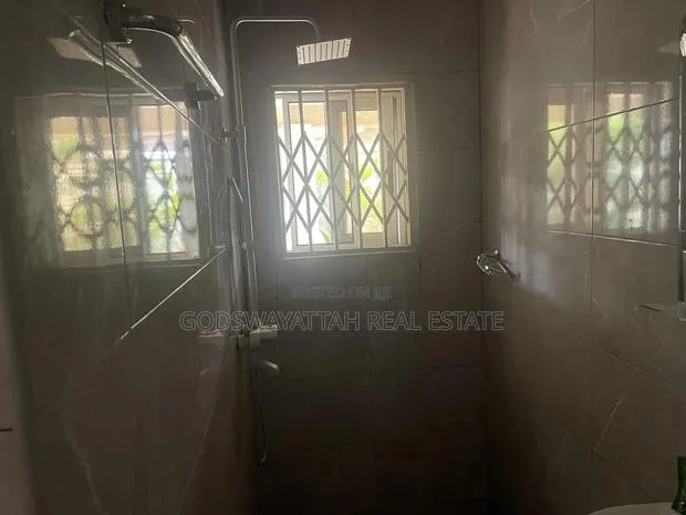 2bdrm Apartment in East Legon, Adjiriganor for rent · Photo 7