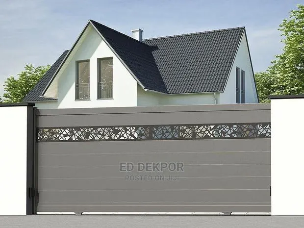 Standard Sliding Gate 17 Feet by 7 Feet · Photo 1
