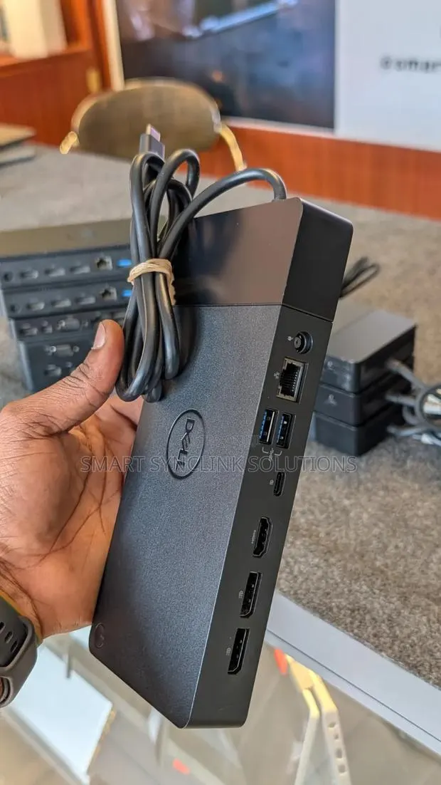 Dell Docking Station Usb -C With Thunderbolt · Photo 1