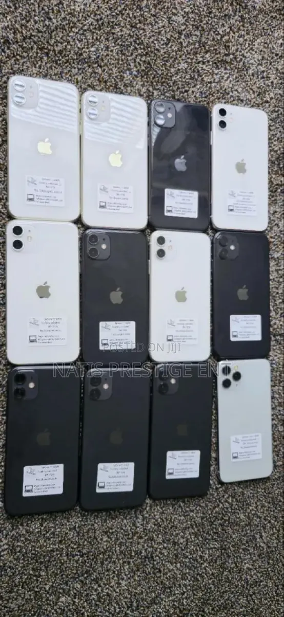Apple iPhone 11 128 GB Black · Photo 1