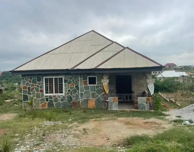 4bdrm House in Kumasi Metropolitan for sale · Photo 1