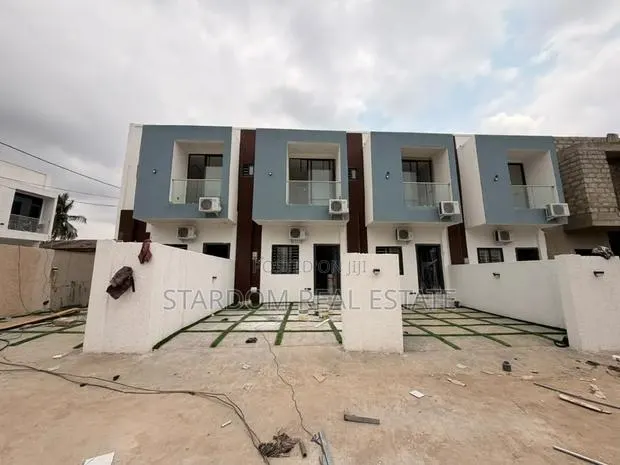 2bdrm Townhouse/Terrace in Ashaley Botwe, Nmai-Dzorn for sale · Photo 1