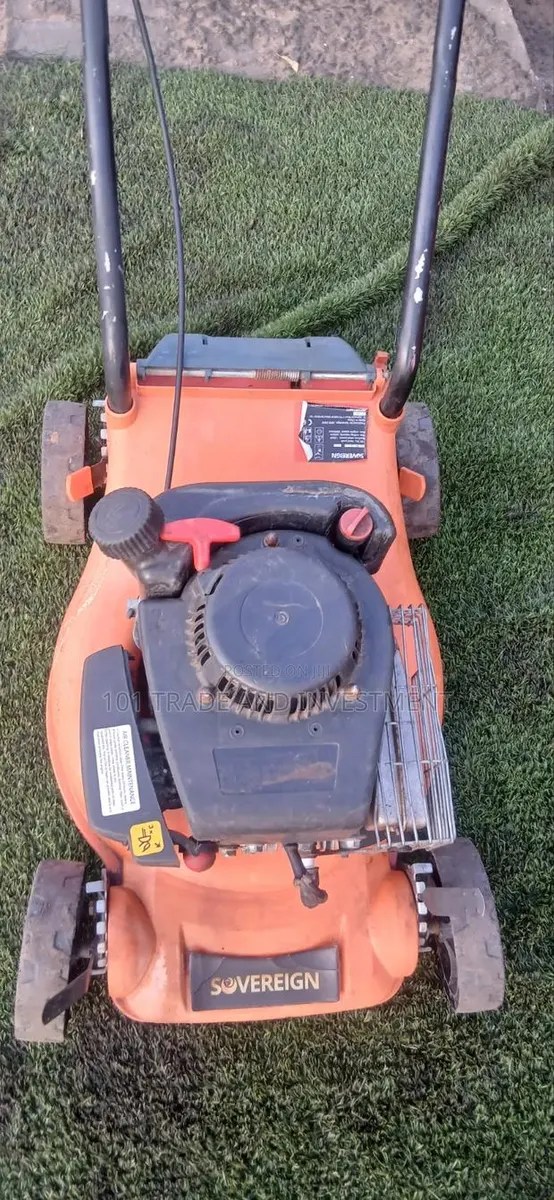 Severeign UK Lawnmower · Photo 1
