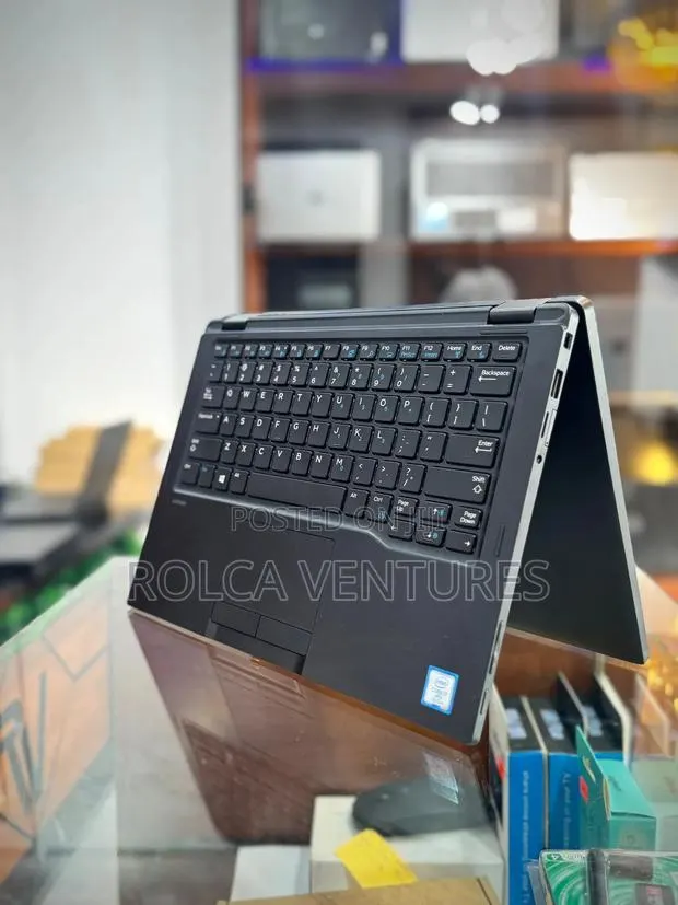 Laptop Dell Latitude 7389 2-in-1 16GB Intel Core i7 SSD 256GB · Photo 1