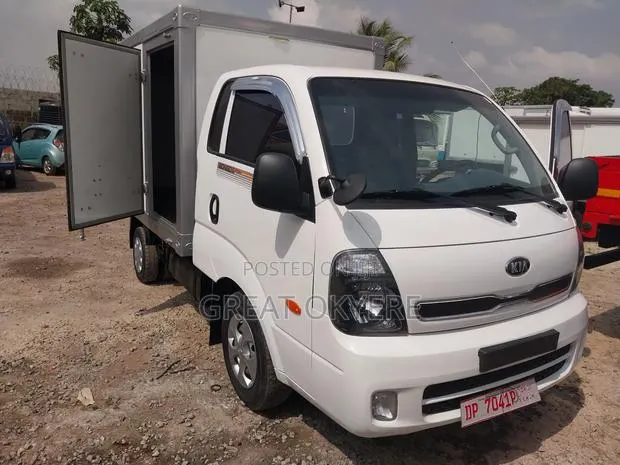 Kia Bongo 3 Container · Photo 1
