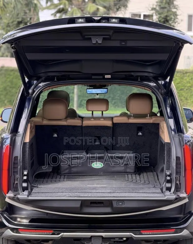 Land Rover Range Rover Vogue 2023 Blue · Photo 1