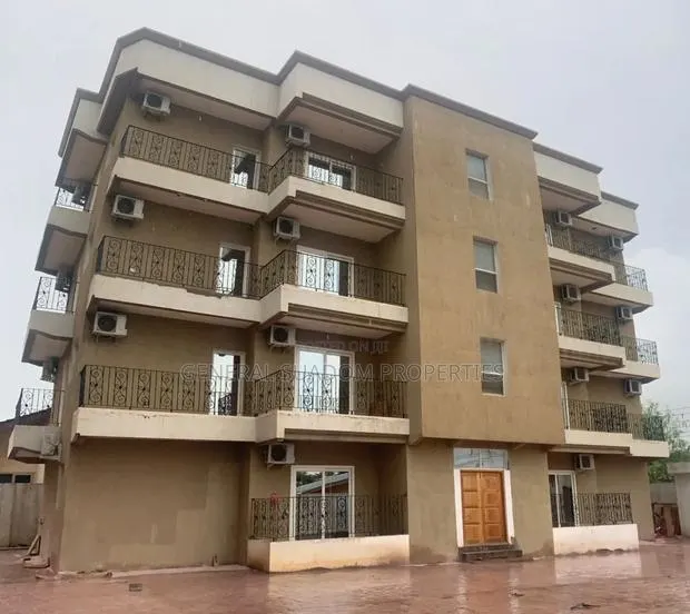 Furnished 3bdrm Apartment in Suadom Properties, Police Station · Photo 1