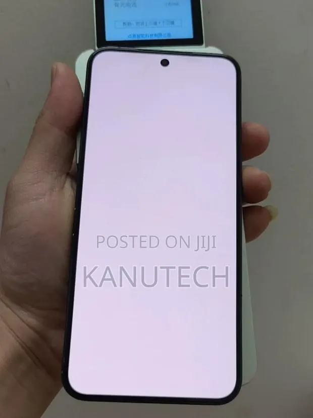 Xiaomi 14 Screen (Original). 100% Clean · Photo 1