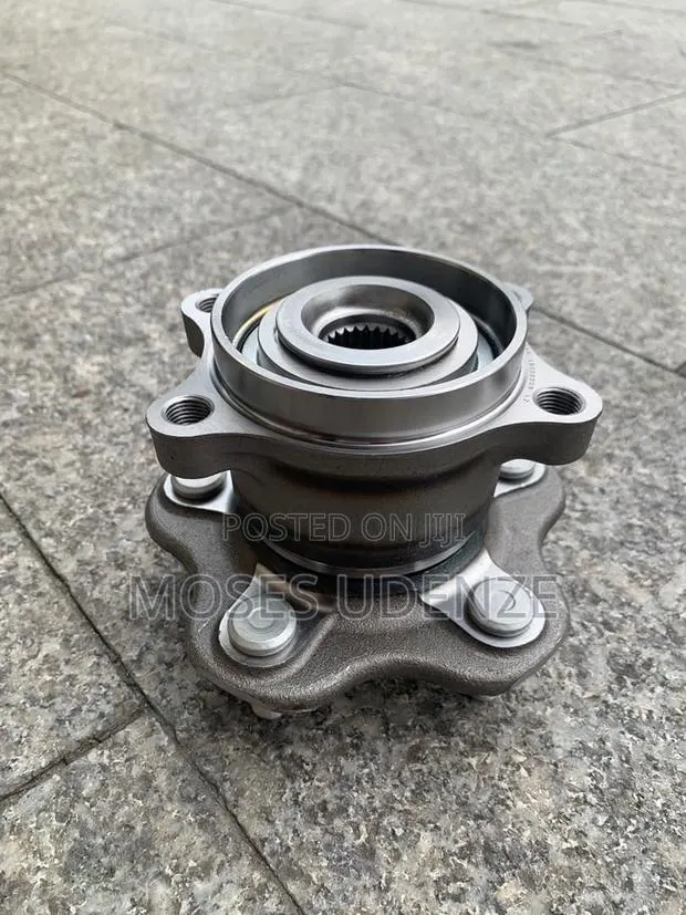 Toyota Hilux 2010,11,12,13,14,15,16,17,18 · Photo 1