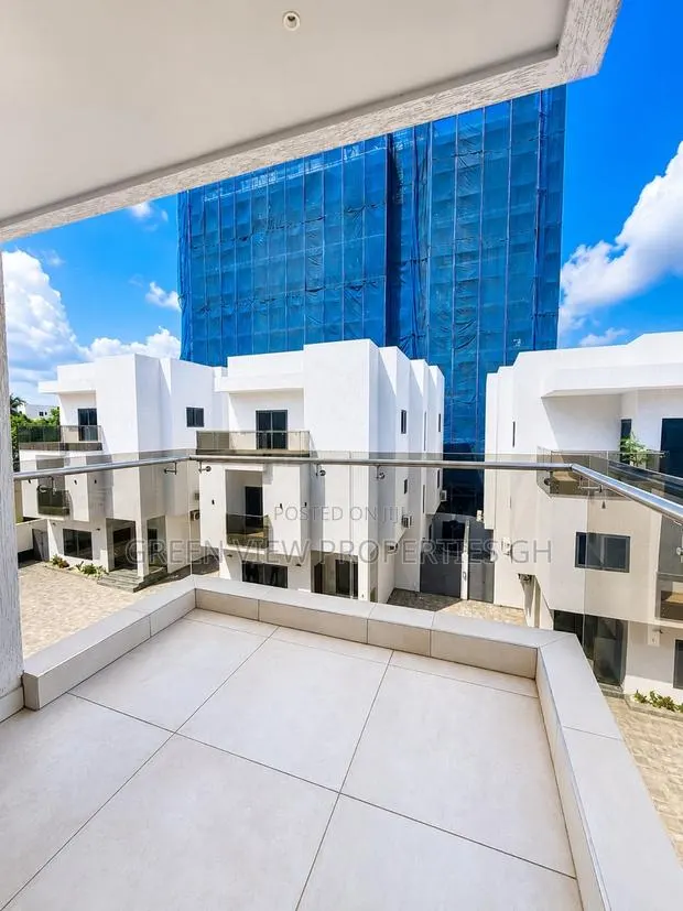 4bdrm Duplex in East Legon for rent · Photo 1