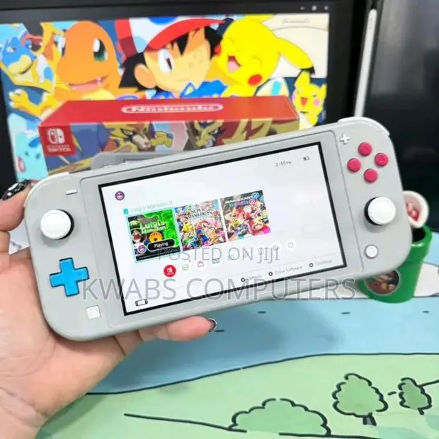 Nintendo Lite With Games · Photo 1