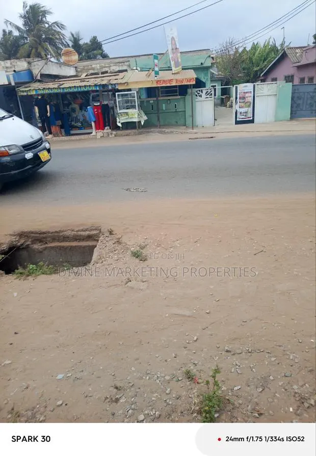 Roadside Registered 31 Acres at Adamrobe, Oyibi, Accra · Photo 1