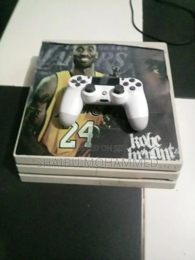 Ps4 Pro Jailbreak (Fc27 and More) · Photo 1