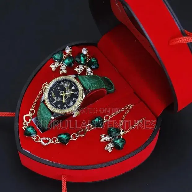 Luxury Ladies Watch Jewelry Gift Set · Photo 1