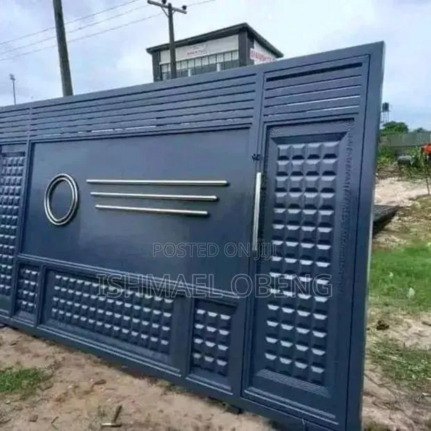 Strong Governise Main Gate · Photo 1