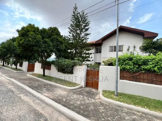 Furnished 4bdrm House in Regimanuel Estate for rent · Photo 1
