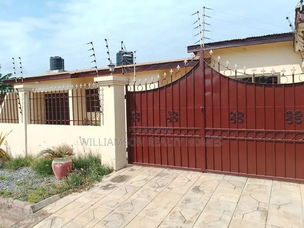 4bdrm House in Community 20 Estate, Spintex for rent · Photo 1
