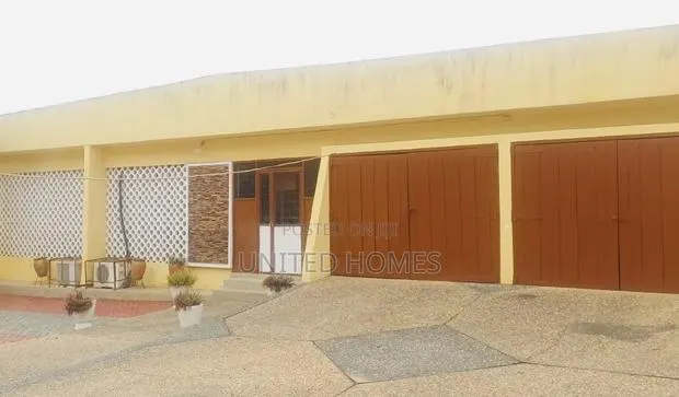 5bdrm House in McCarthy Hill for sale · Photo 1